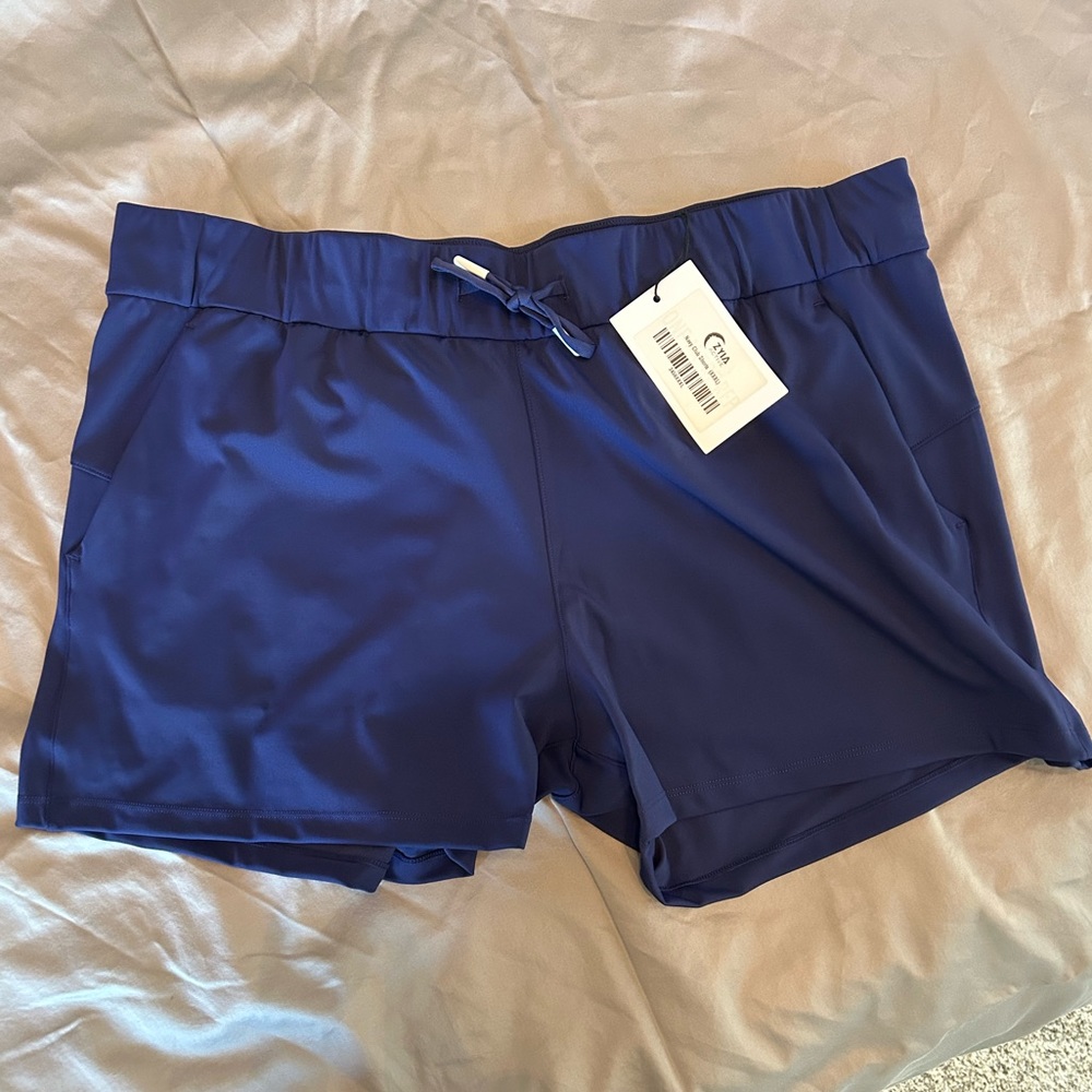 New with tags Zyia Active Club Shorts